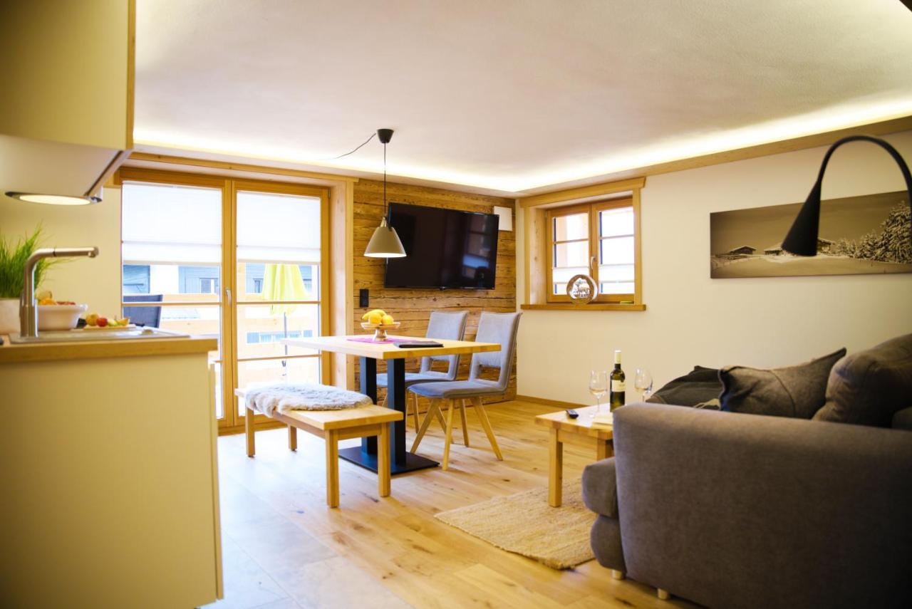 Leos Alpenchalet - Inclusive Sommer Bergbahnticket Und E-Auto Ladestation Oberstdorf Exterior photo